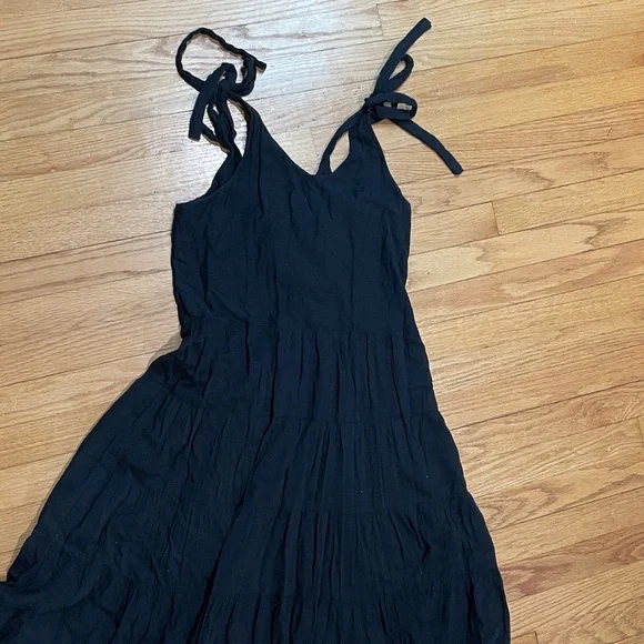 Free People Black Tiered Maxi Tie Shoulder Dress size M - Picture 9 of 10